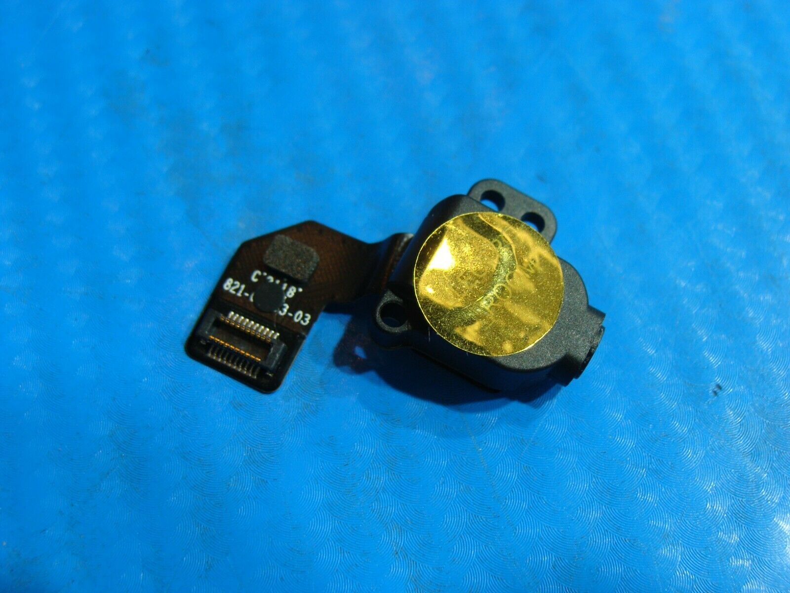 MacBook Pro A1990 15