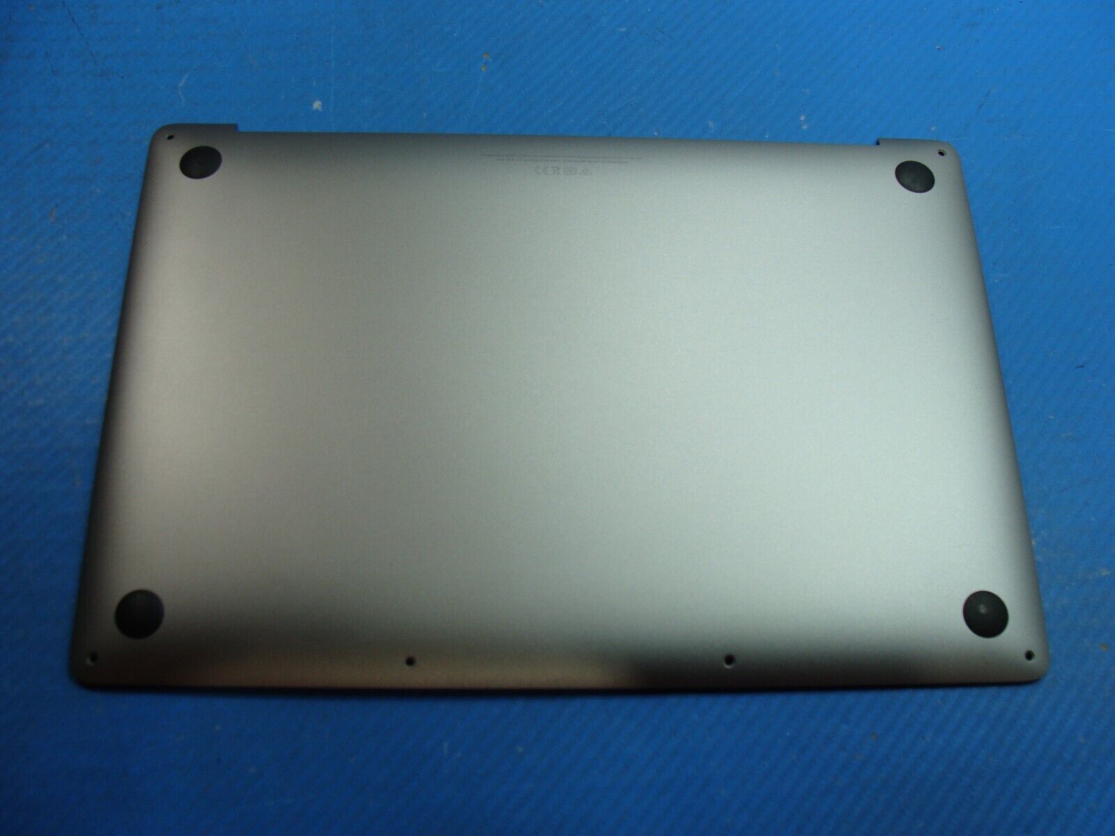 MacBook Pro A2338 13