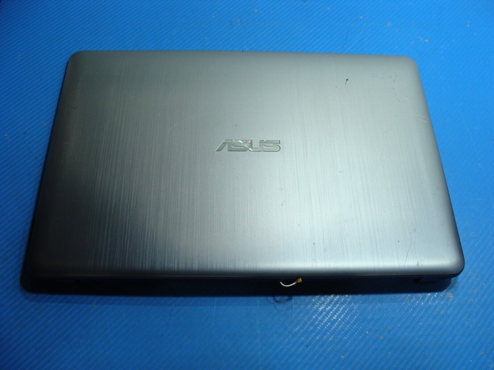 Asus VivoBook Max 14