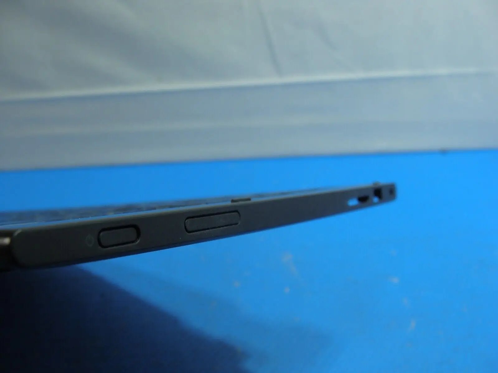Dell Latitude 13.3” 3390 2-in-1 OEM Laptop Palmrest w/TouchPad Keyboard 1N40D