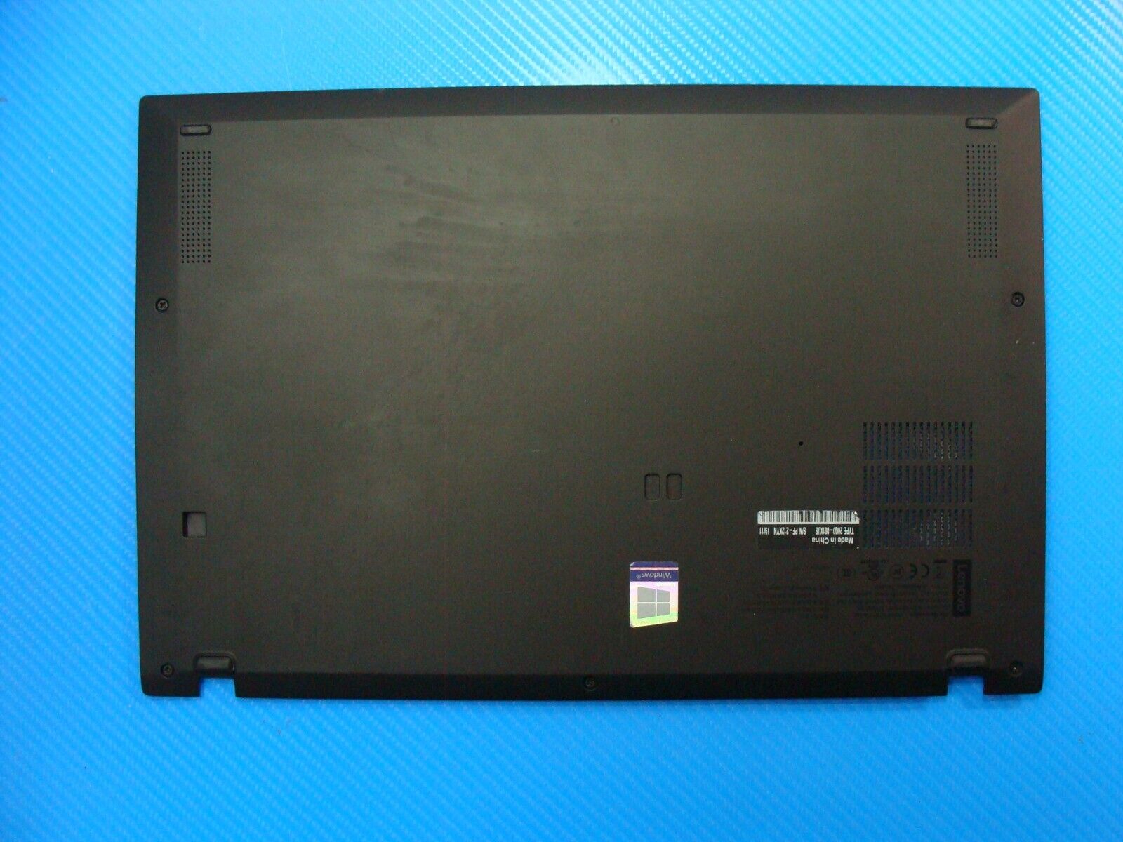 Lenovo ThinkPad X1 Carbon 7th Gen 14 Genuine Bottom Case Base Cover AM1A1000500
