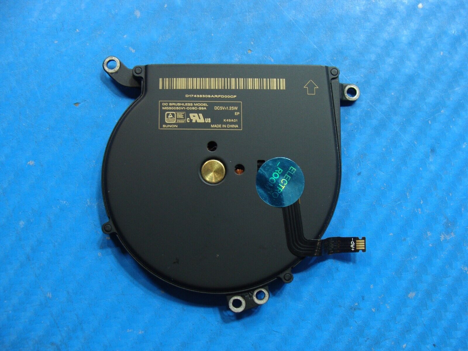 MacBook Air A1466 Early 2014 MD760LL/B 13 Genuine CPU Cooling Fan 923-0442