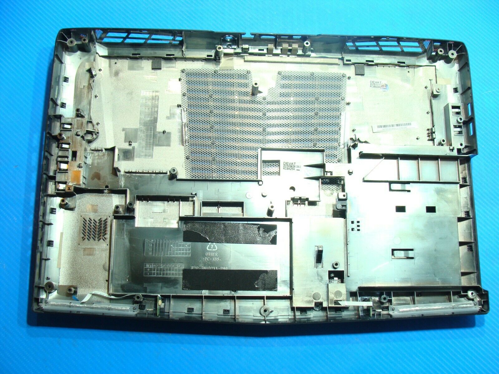 MSI Dominator Pro G GT72S 6QF 17.3