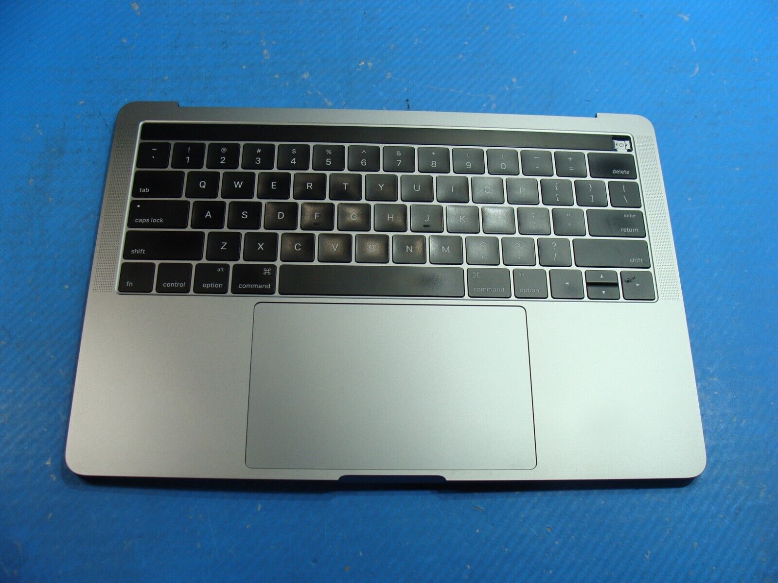 MacBook Pro A1706 13 2016 MNQF2LL/A Top Case w/Battery Space Gray 661-05333