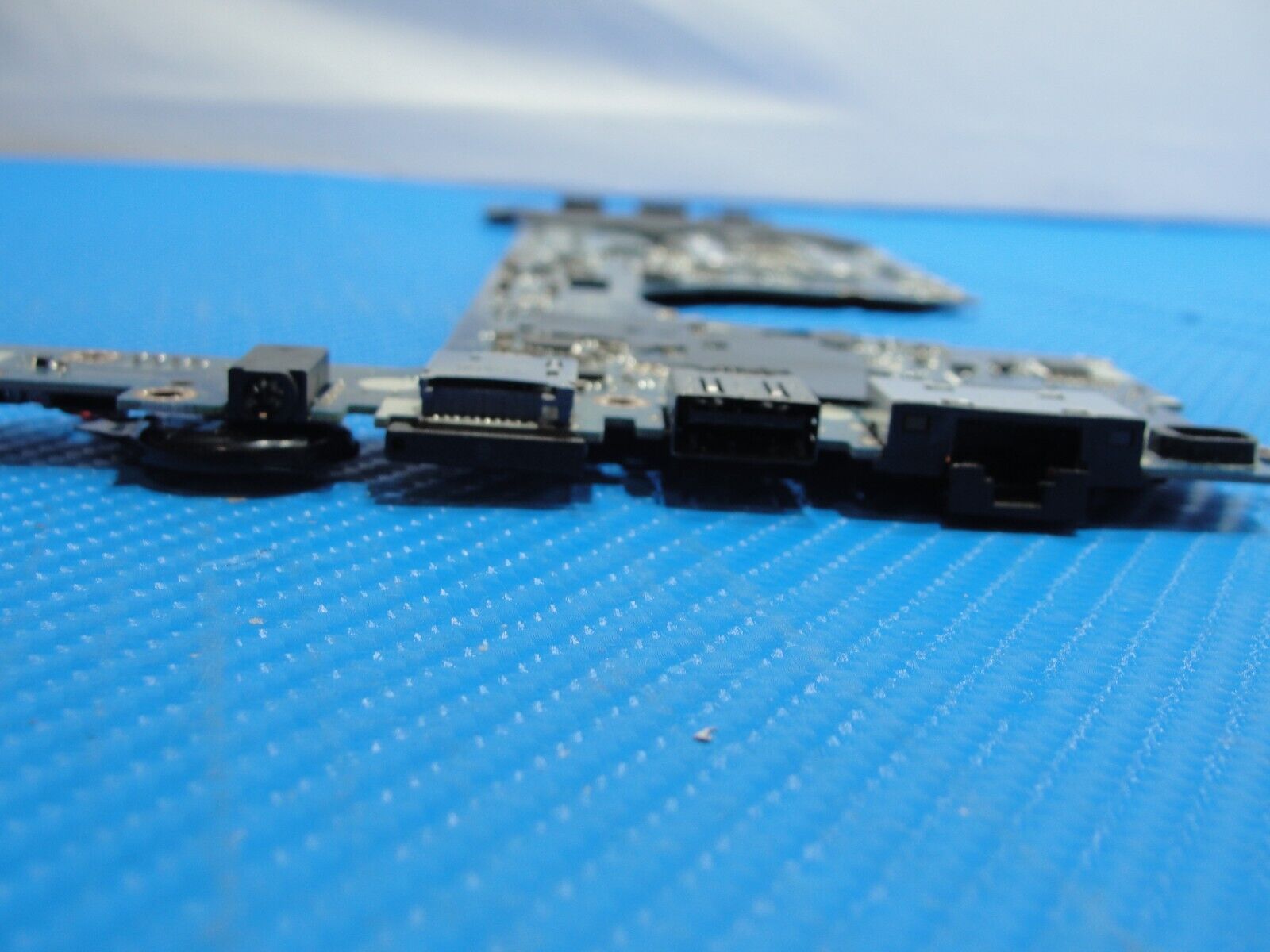 Dell Latitude 7390 13.3