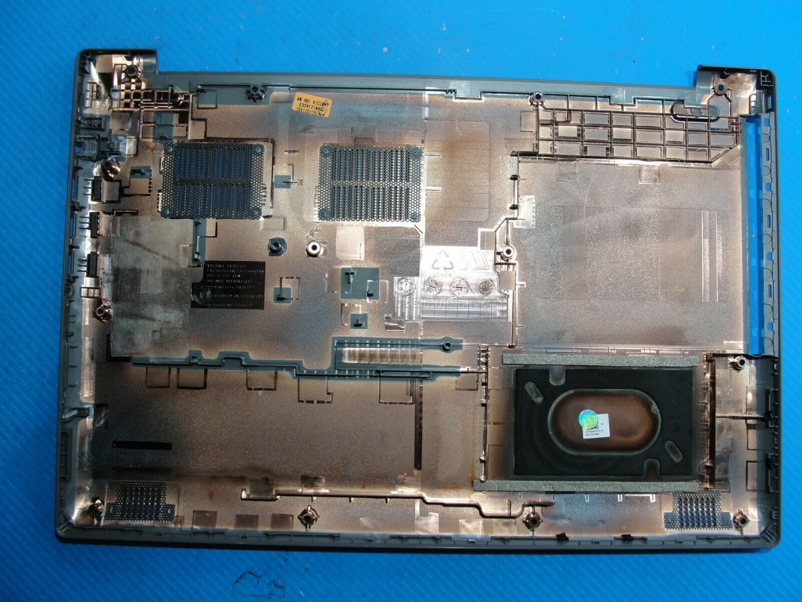 Lenovo IdeaPad 320-15IAP 15.6