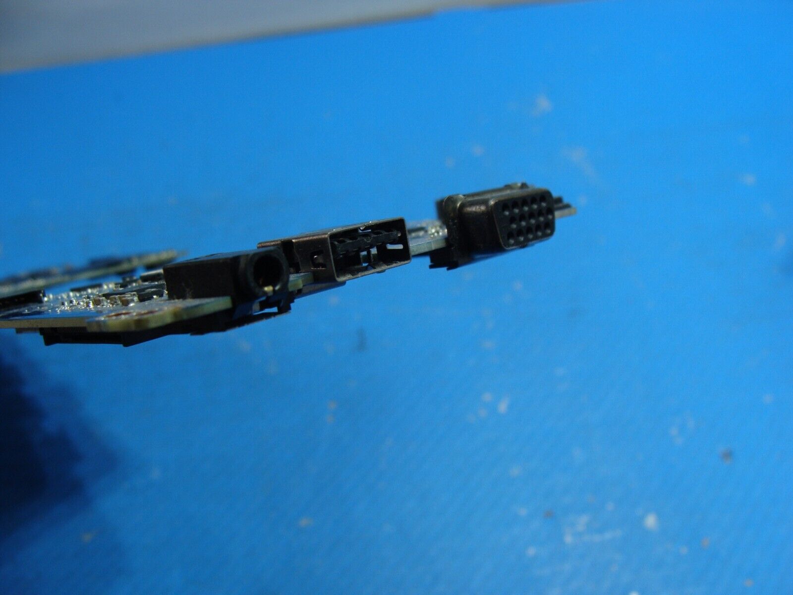 Dell Latitude 5491 14 Intel i7-8850H 2.6GHz Motherboard F37WM LA-F701P