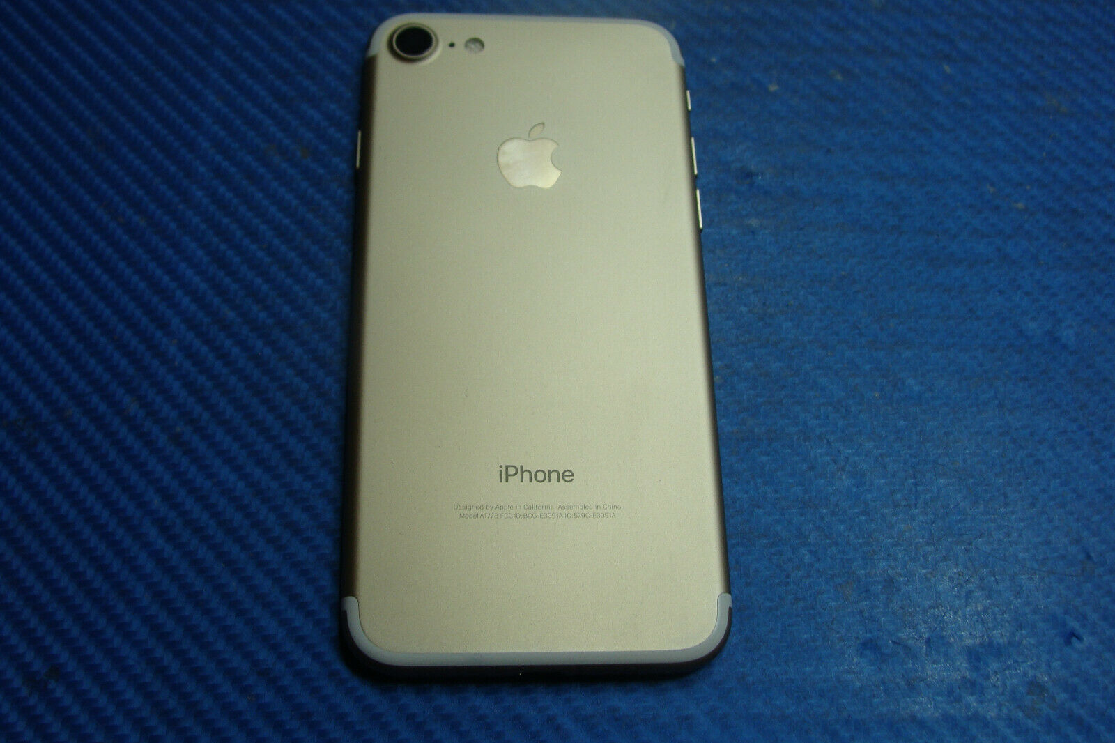 Apple iPhone 7 A1778 4.7