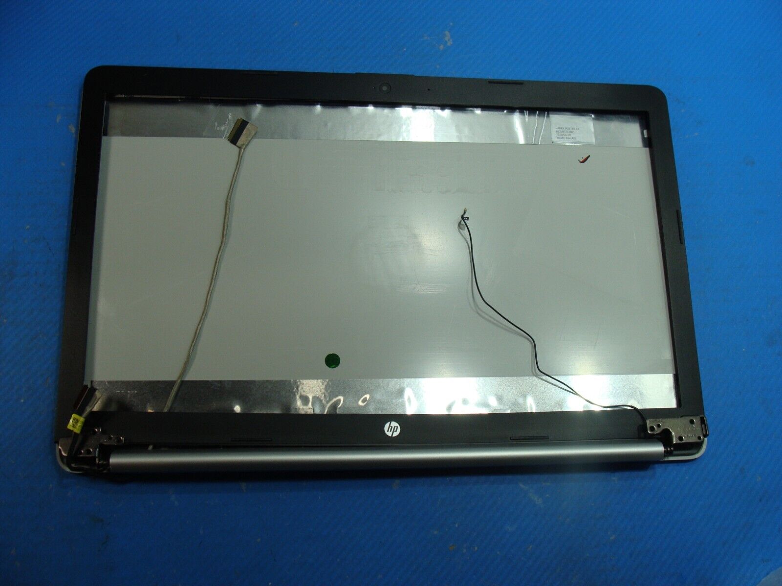 HP 17-by2053cl 17.3 LCD Back Cover w/Front Bezel