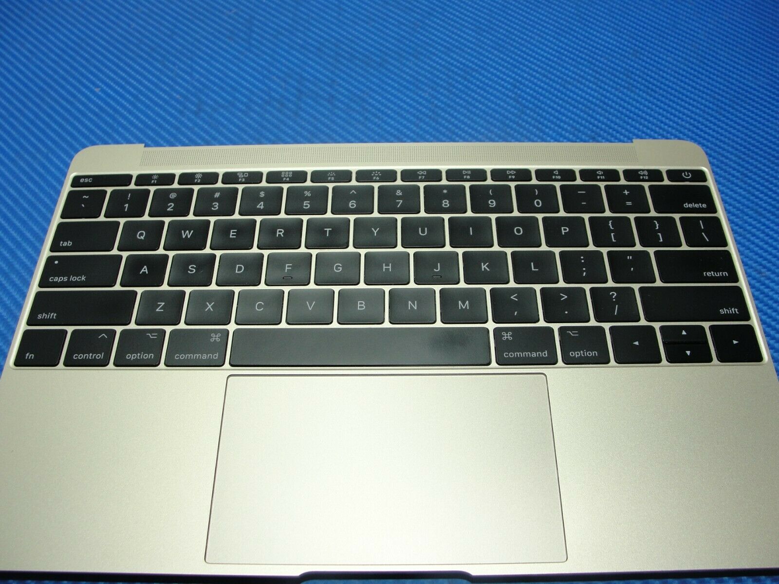 MacBook 12