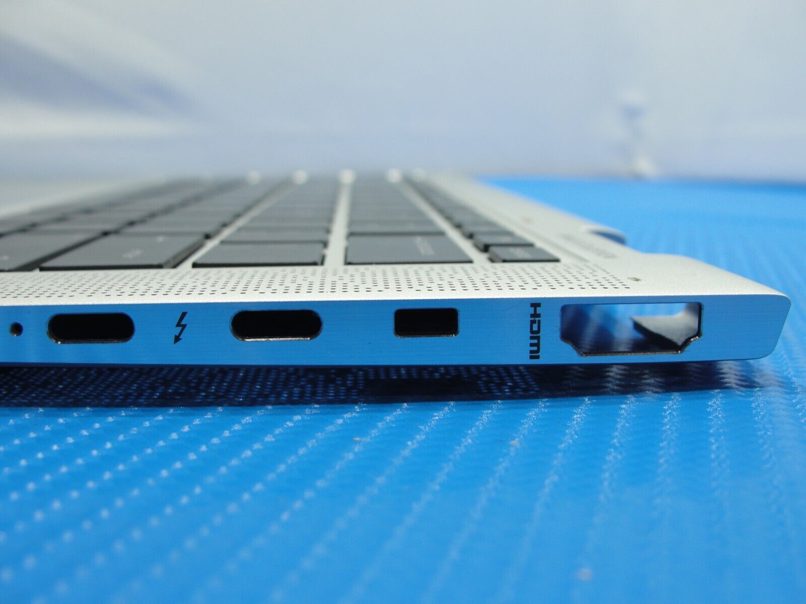 HP EliteBook 1030 G3 13.3