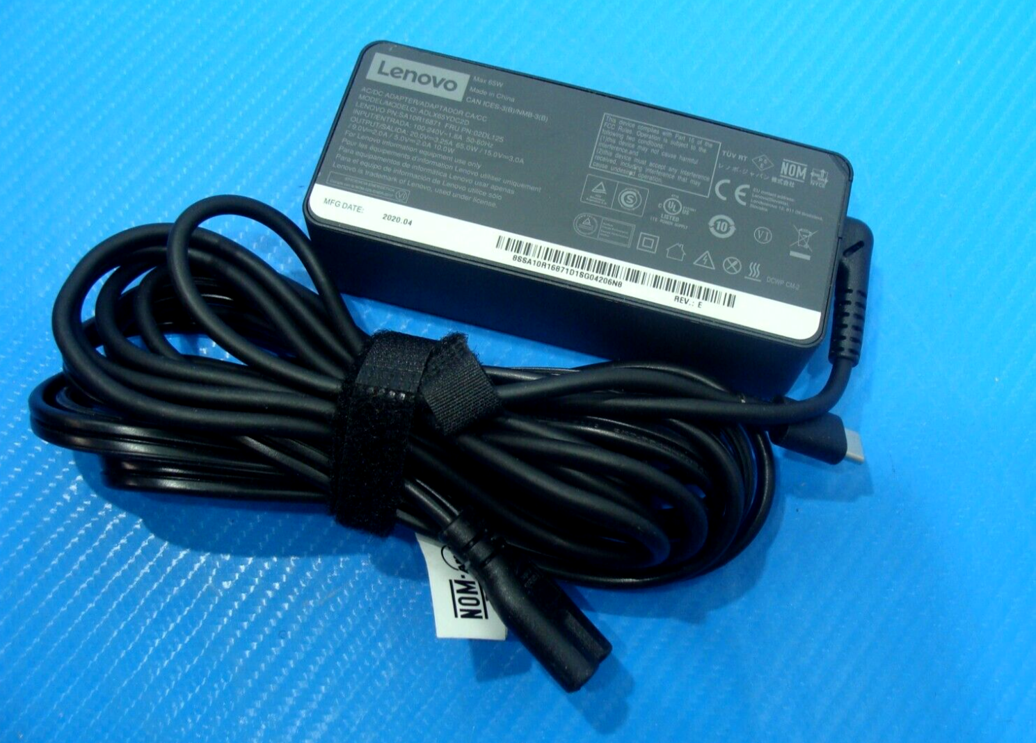 Lenovo AC Power Adapter ADLX65YCC2A USB-C 65W 100-240V 20V-3.25A