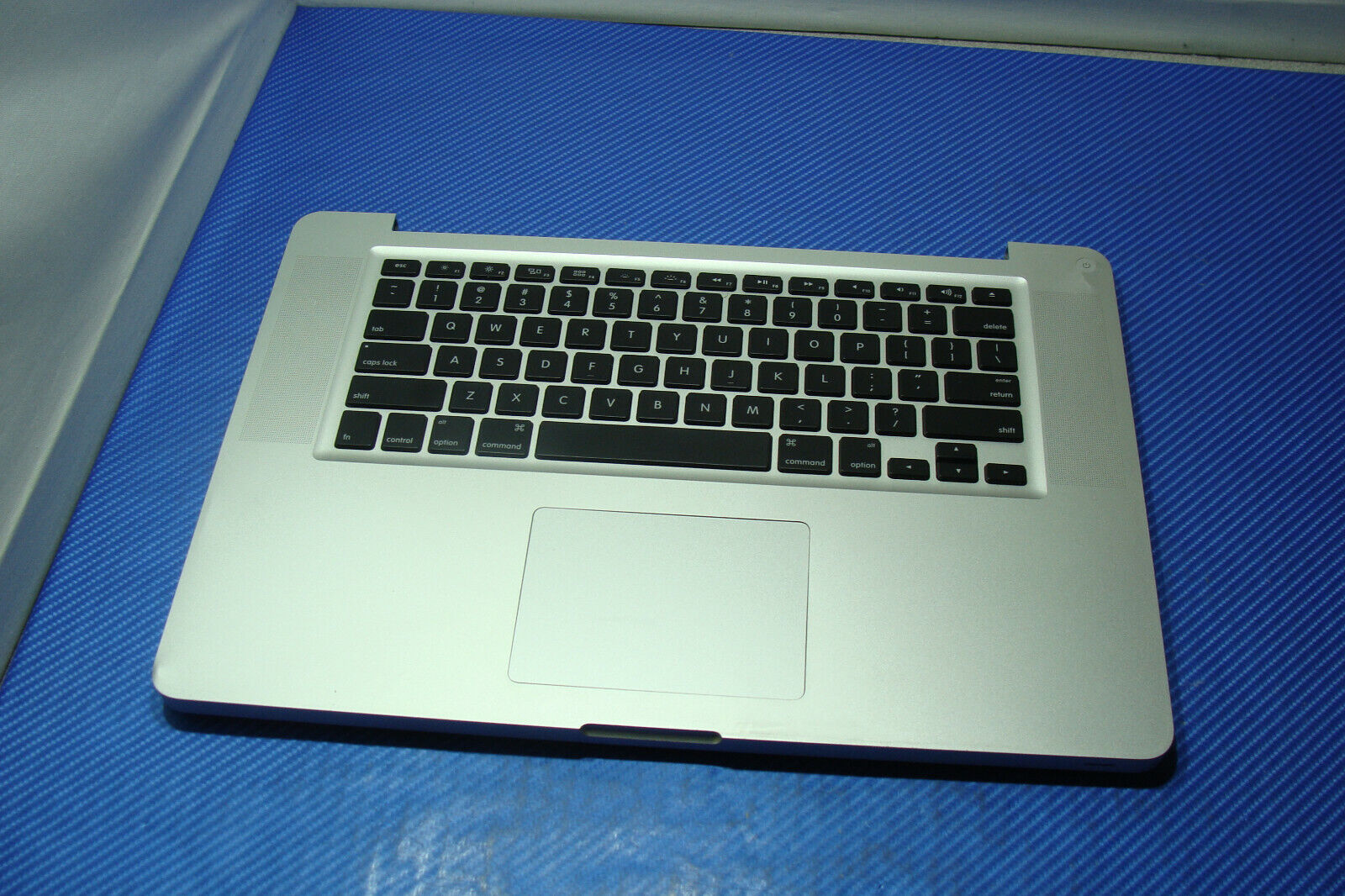 MacBook Pro A1286 15" 2011 MD318LL/A Top Case w/Trackpad Keyboard 661-6076