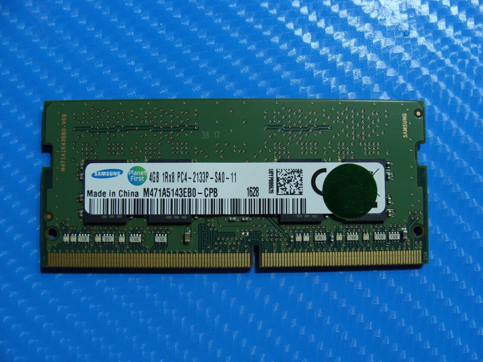 Asus Q504UA So-Dimm Samsung 4Gb 1Rx8 Memory PC4-2133P-SA0-11 M471A5143EB0-CPB