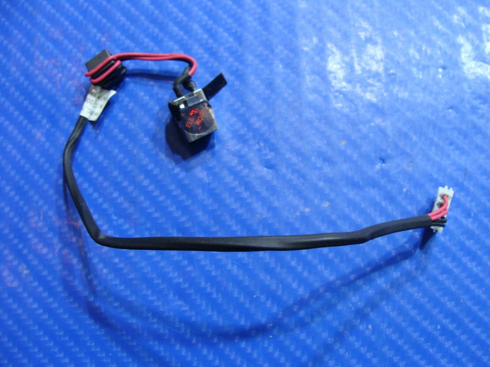 Lenovo IdeaPad G585-20137 15.6