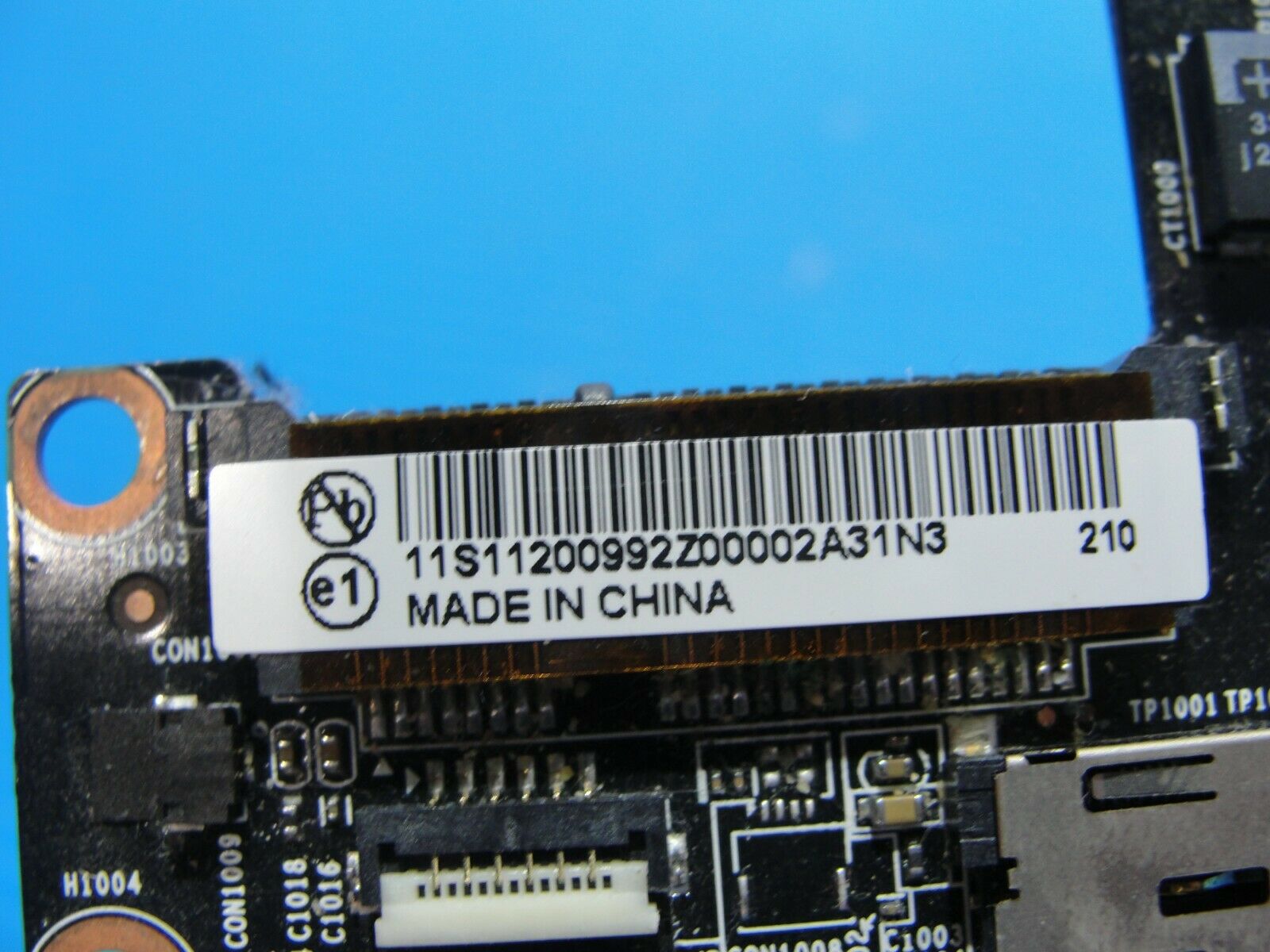 Lenovo IdeaPad Yoga 13 20175 13.3