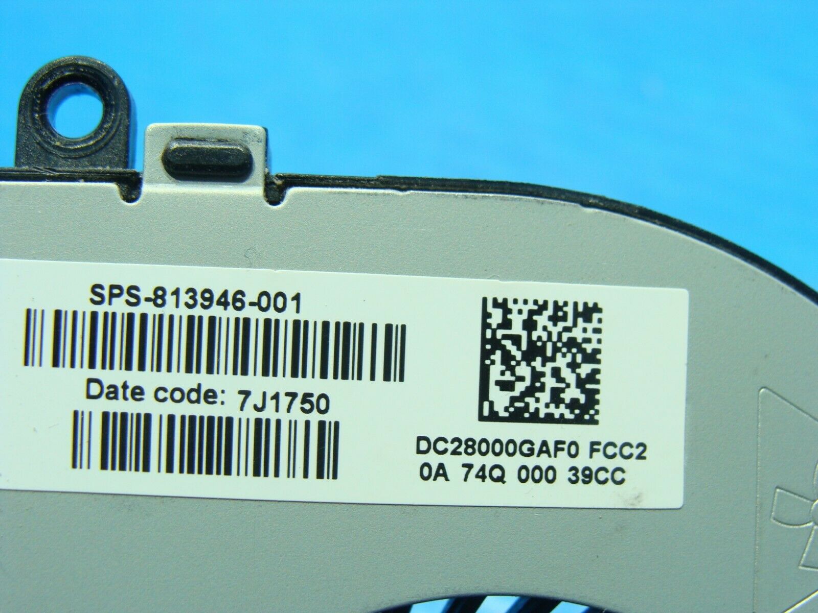 HP Notebook 15-ba009dx 15.6