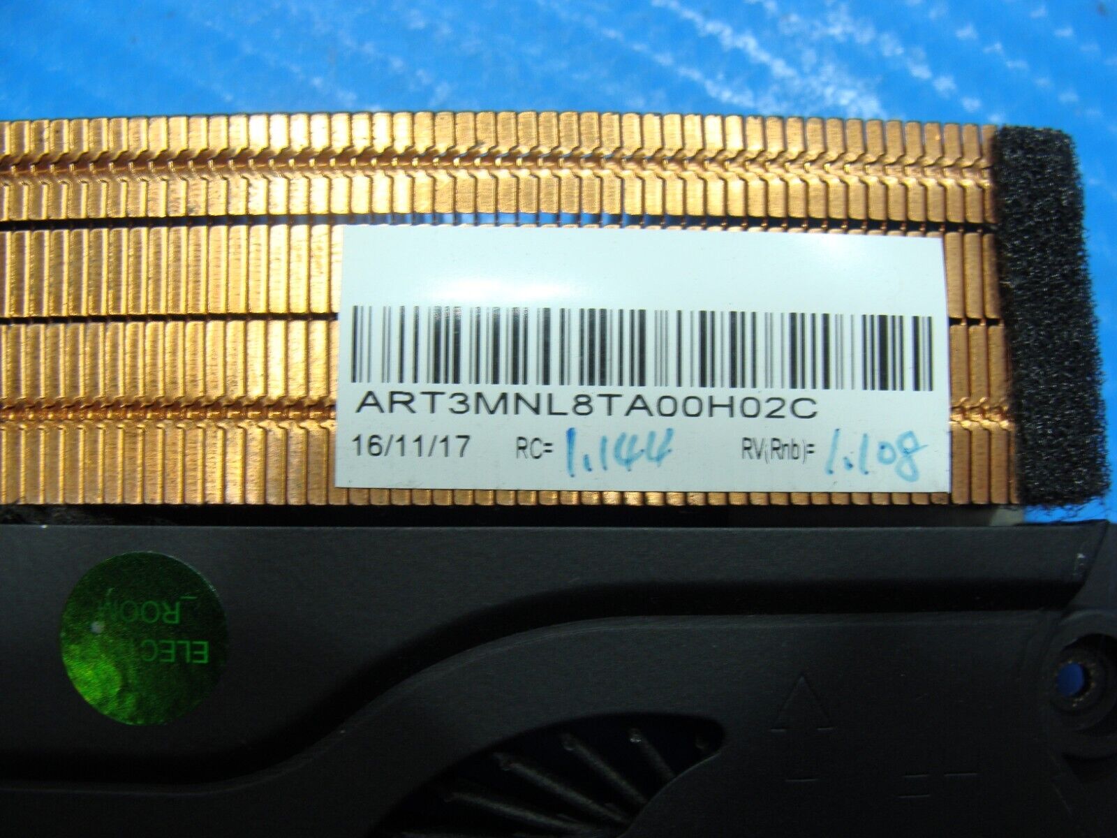 CyberPower PC 15 Vector 2 15.6