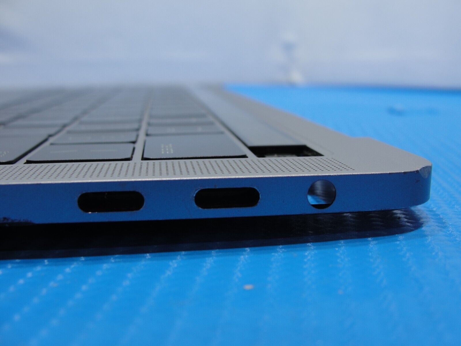 MacBook Pro A1706 13