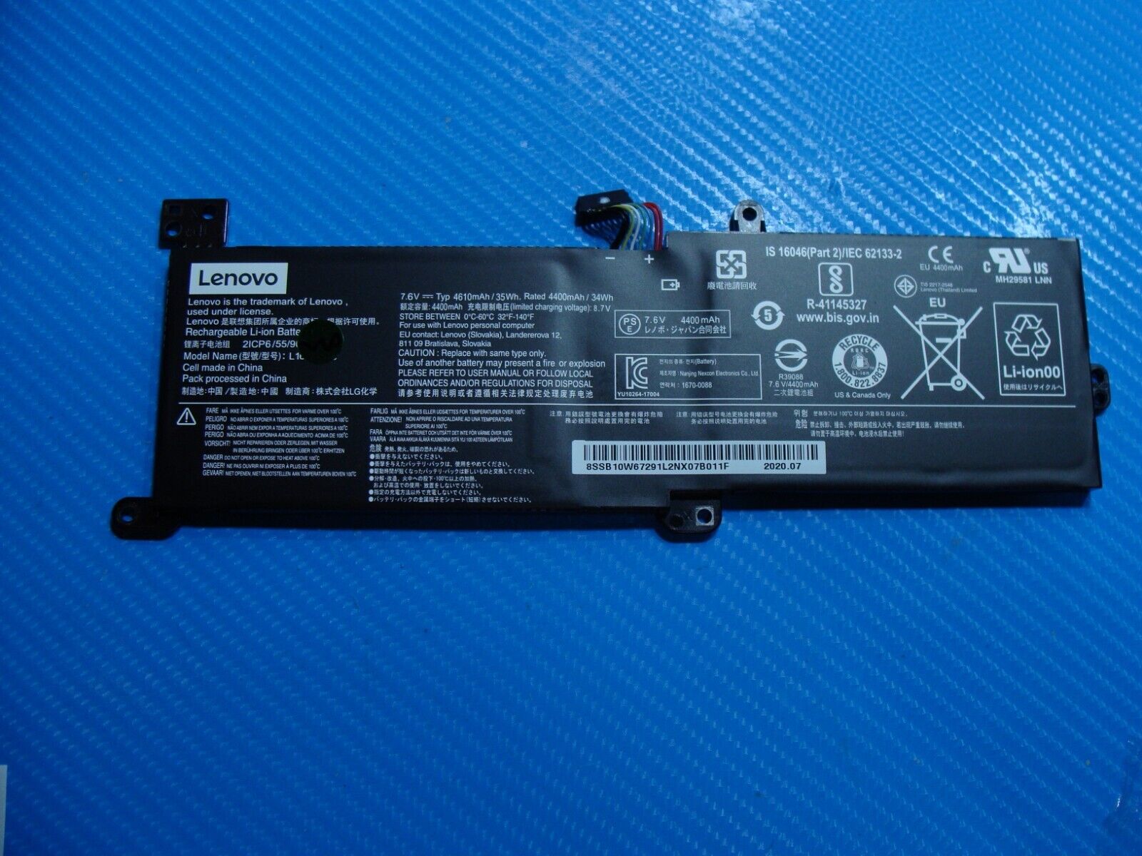 Lenovo IdeaPad 3 14ADA05 14