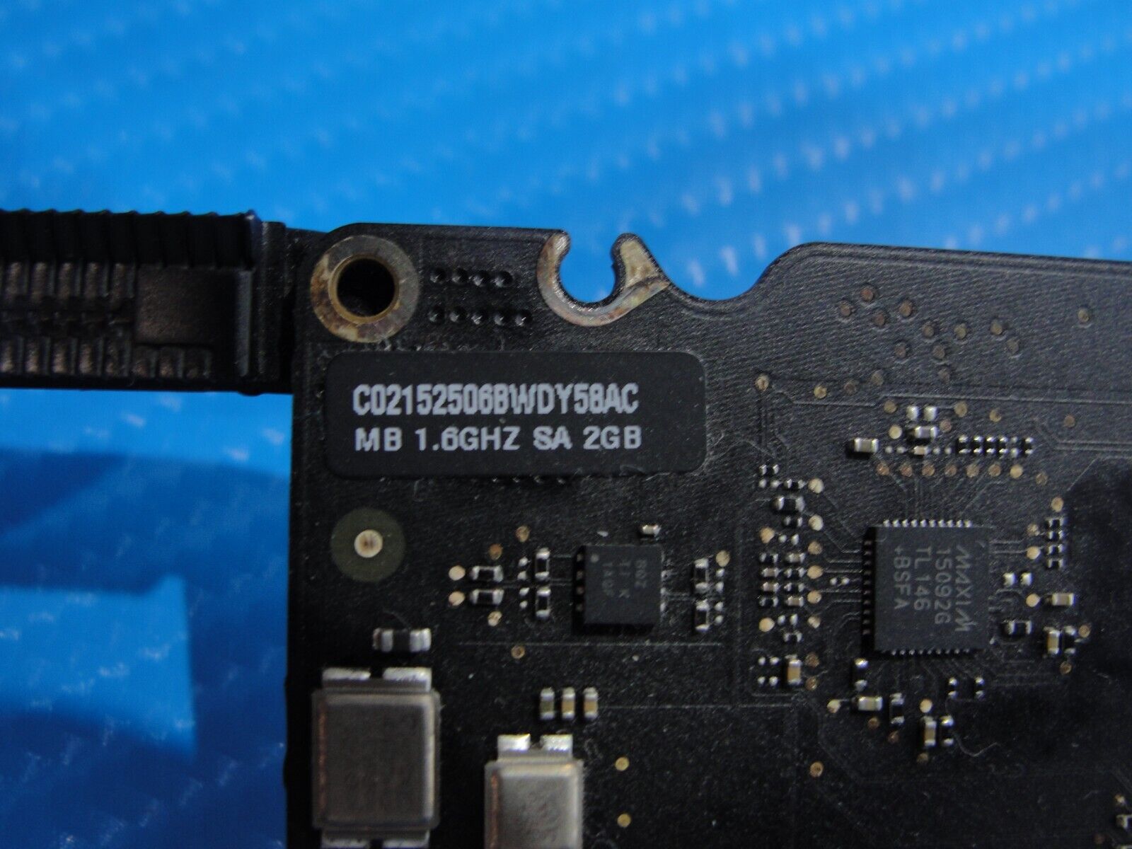 MacBook Air A1370 MC968LL/A 2011 11