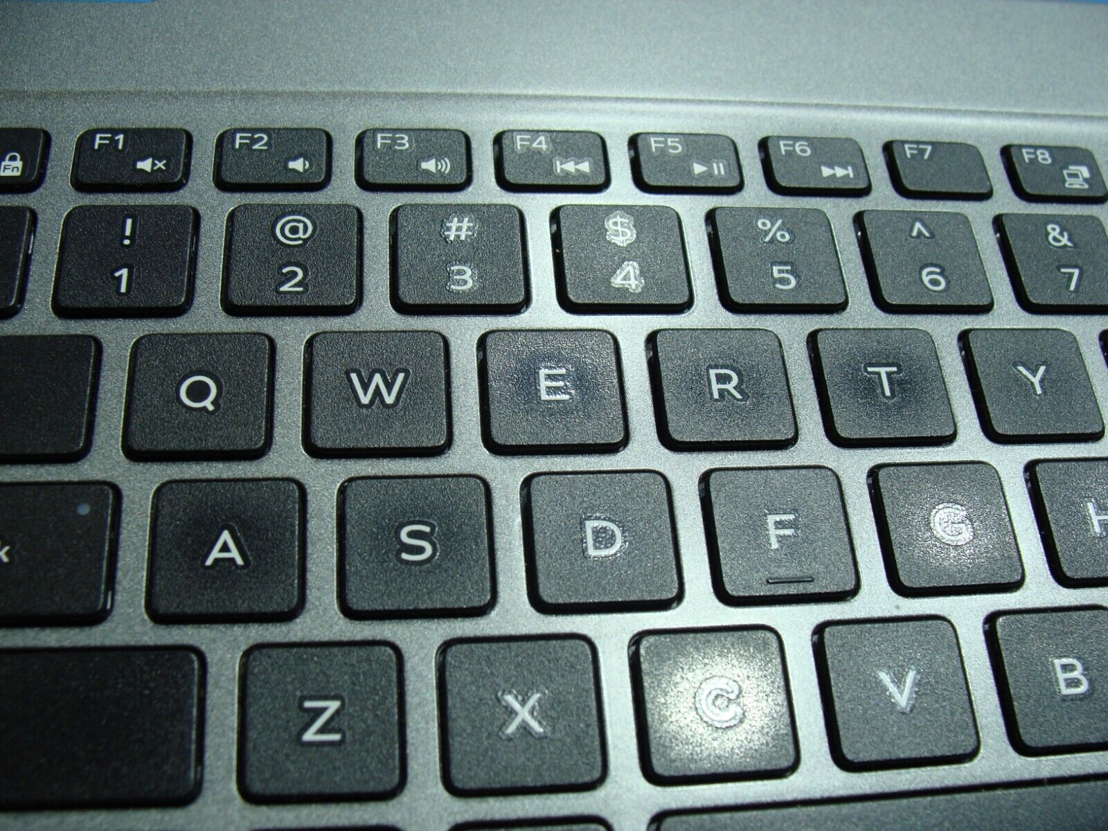 Dell Inspiron 15 5568 13.3