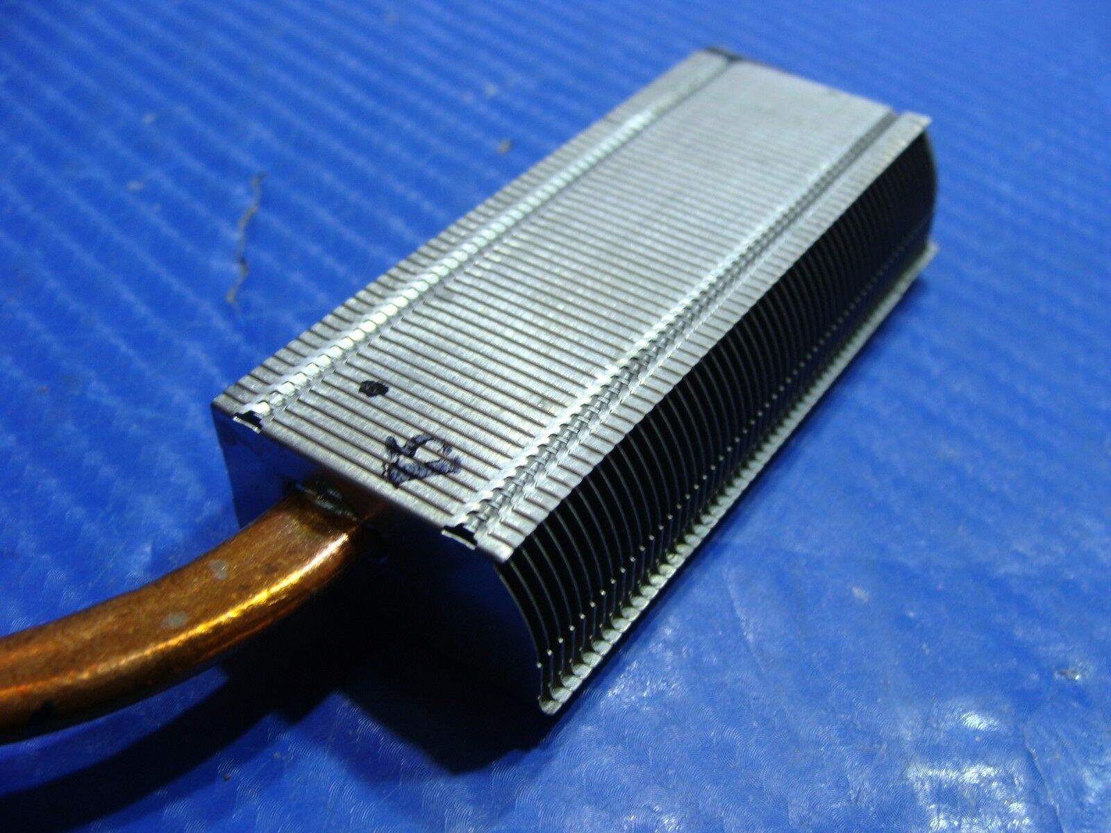 Toshiba Satellite L305D-S5974 15.4