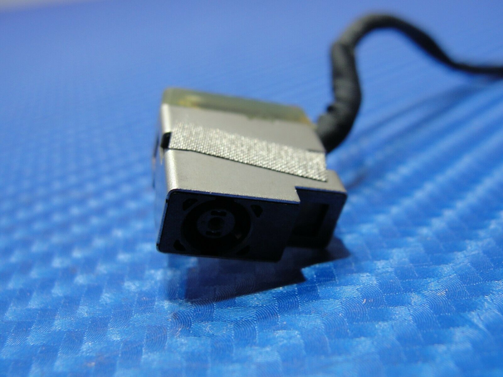 HP Pavilion 15-cs3073cl 15.6