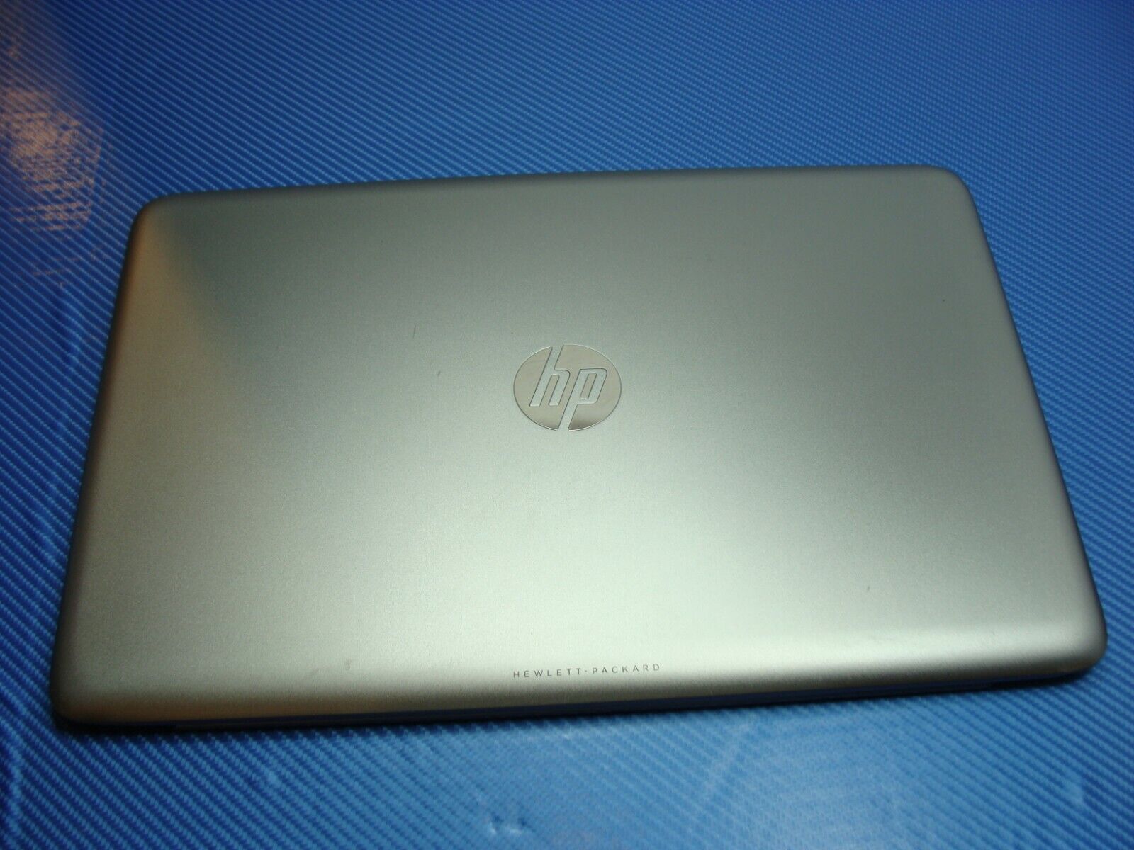HP Envy TS m6-k025dx 15.6