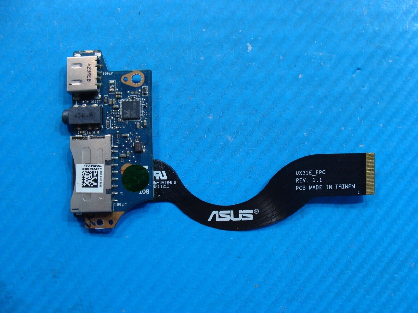 Asus UX31E 13.3 USB Audio I/O Card Reader Board w/Cable 60-N0NAU1000-D01