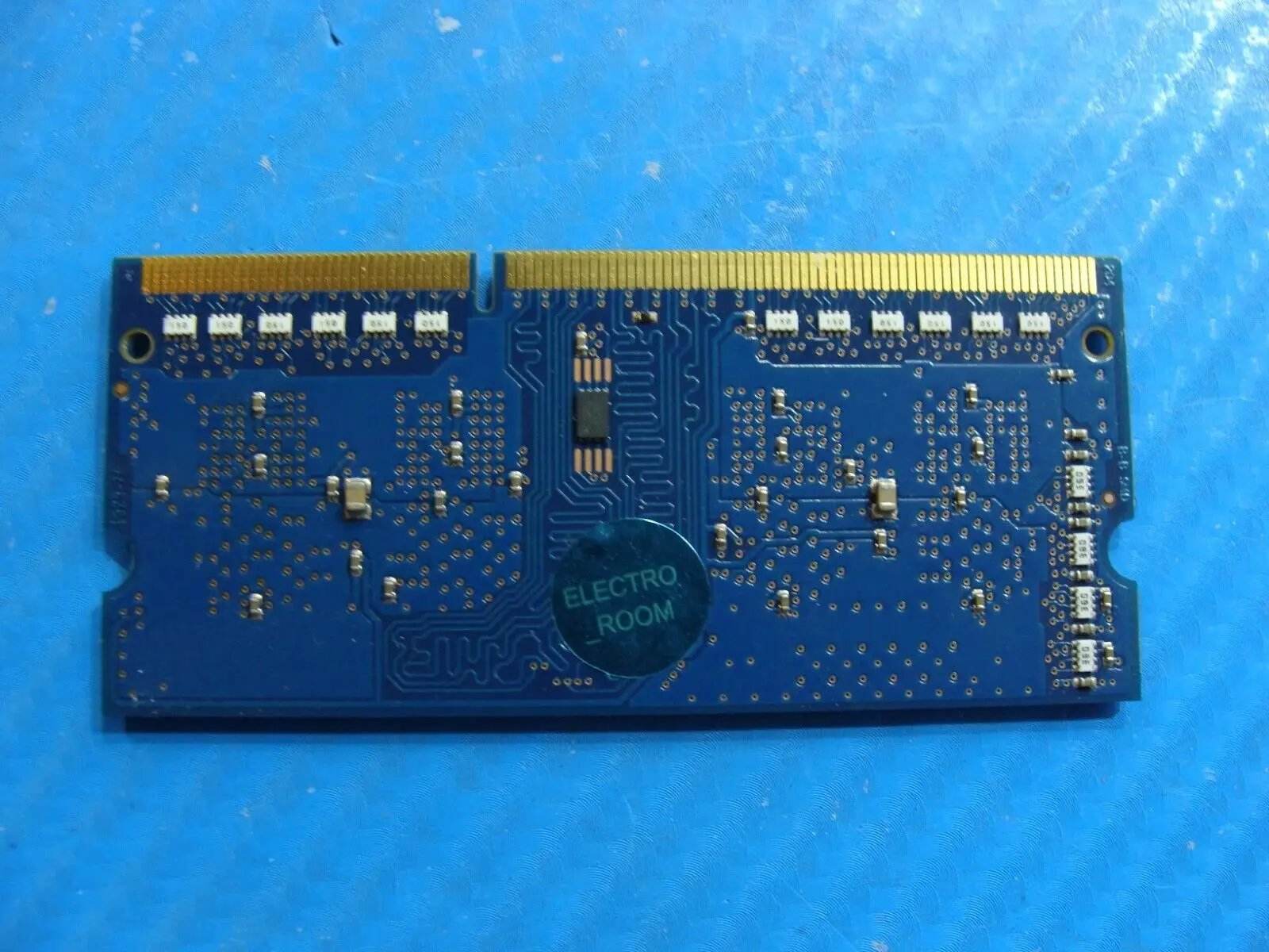 Asus R554L So-Dimm SK Hynix 2GB 1Rx16 Memory RAM PC3L-12800S HMT425S6CFR6A-PB - Tested Computer Laptop Parts