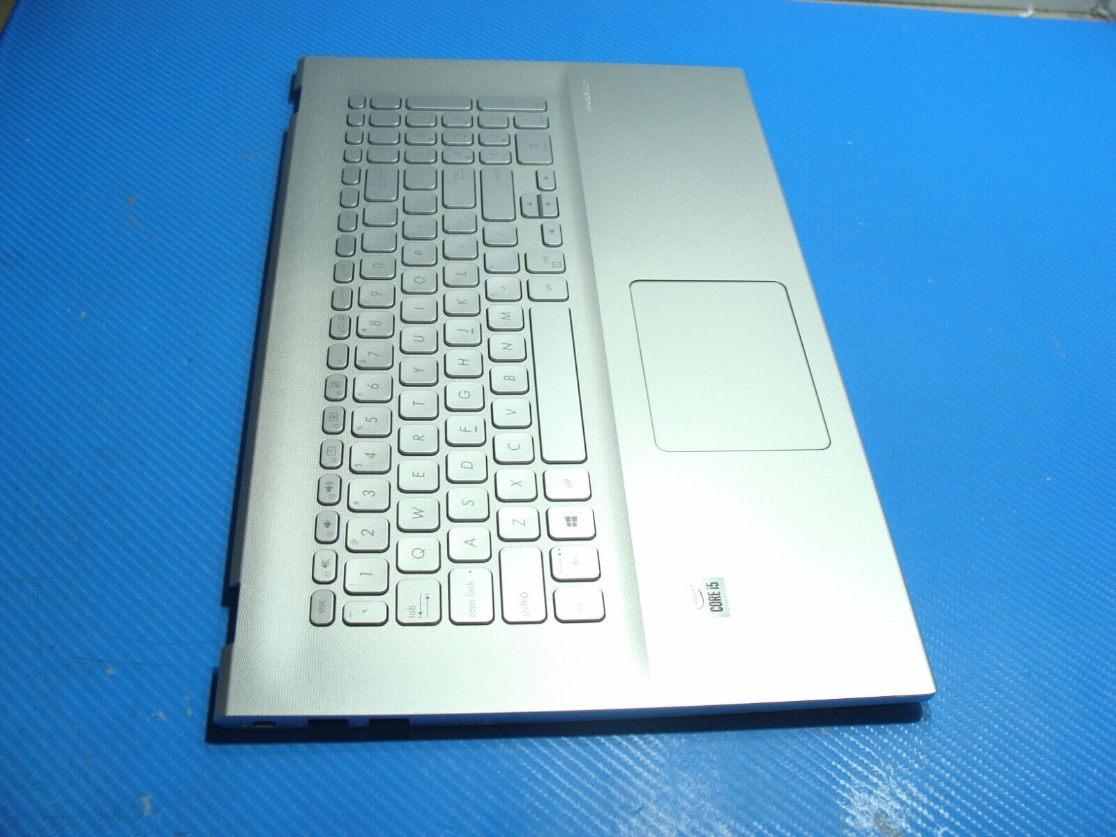 Asus Vivobook X712JA 17.3