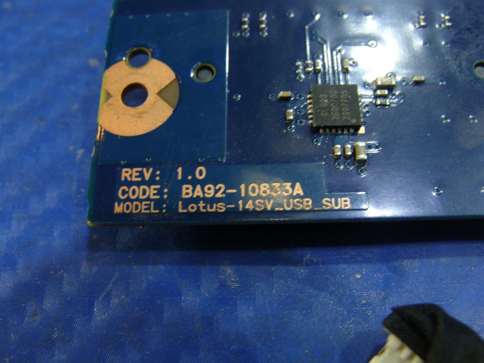 Samsung NP520U4C-A01UB 14