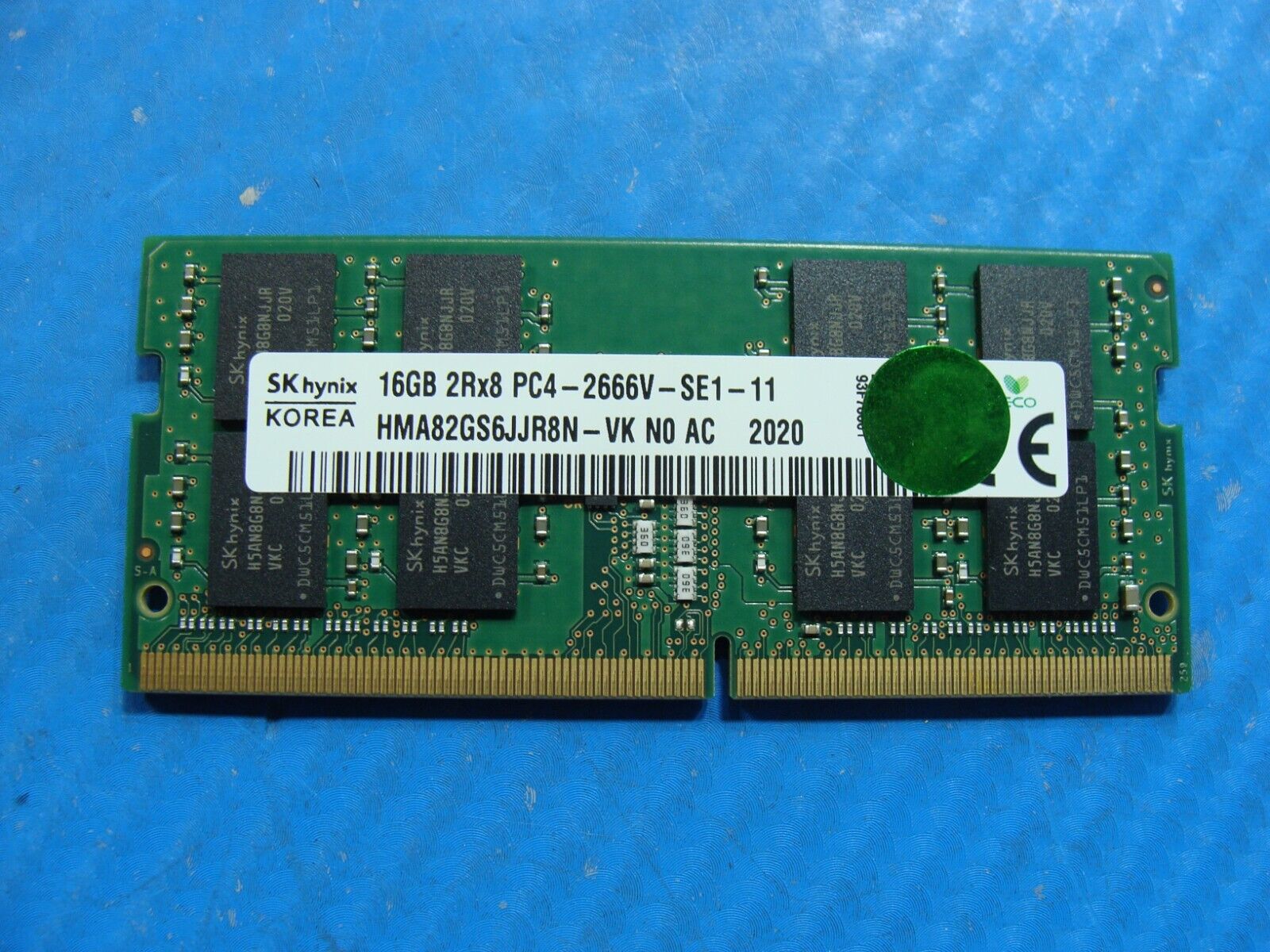 Dell 3310 2in1 SK Hynix 16GB 2Rx8 PC4-2666V Memory RAM SO-DIMM HMA82GS6JJR8N-VK