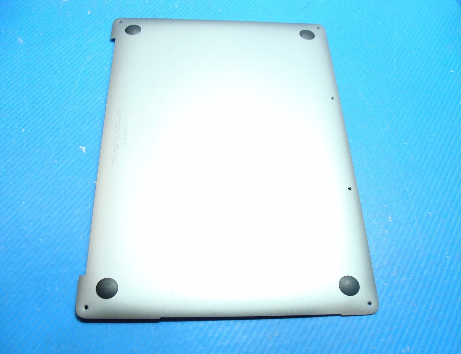 MacBook Pro A1989 13