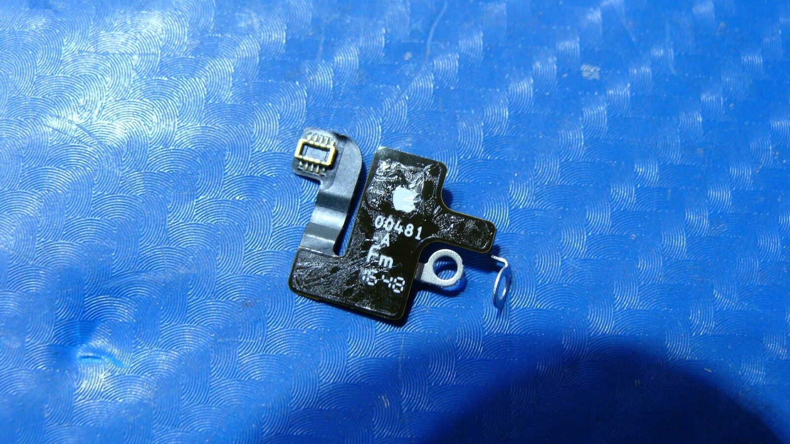 iPhone 7 A1660 MNAC2LL/A Late 2016 4.7