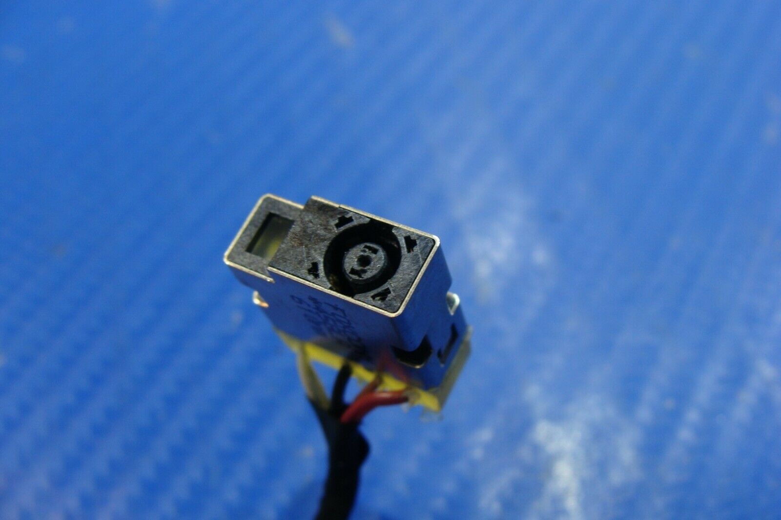 HP Envy x360 15-u011dx 15.6