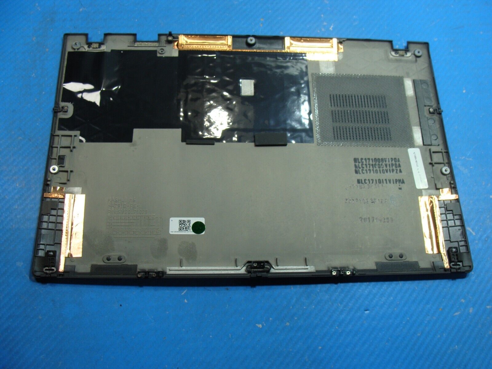Lenovo ThinkPad X1 Carbon 5th Gen 14 Genuine Bottom Case Base Cover AM12S000400