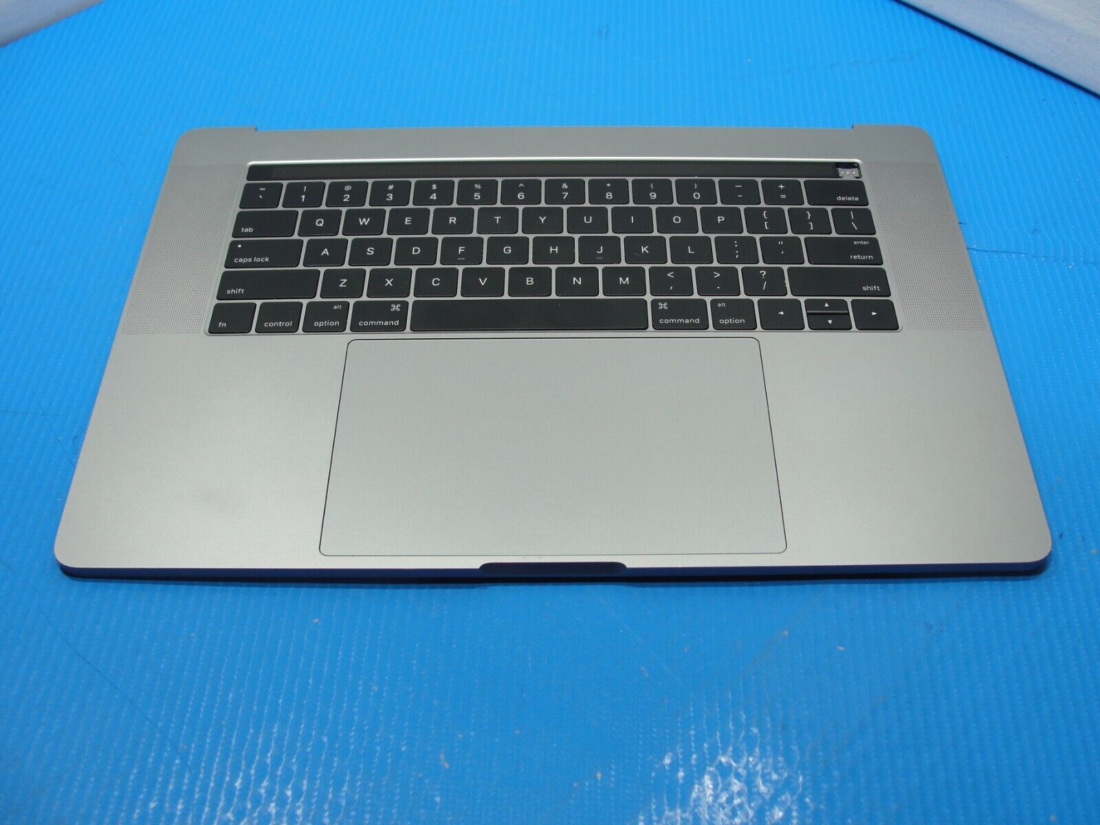 MacBook Pro A1707 15