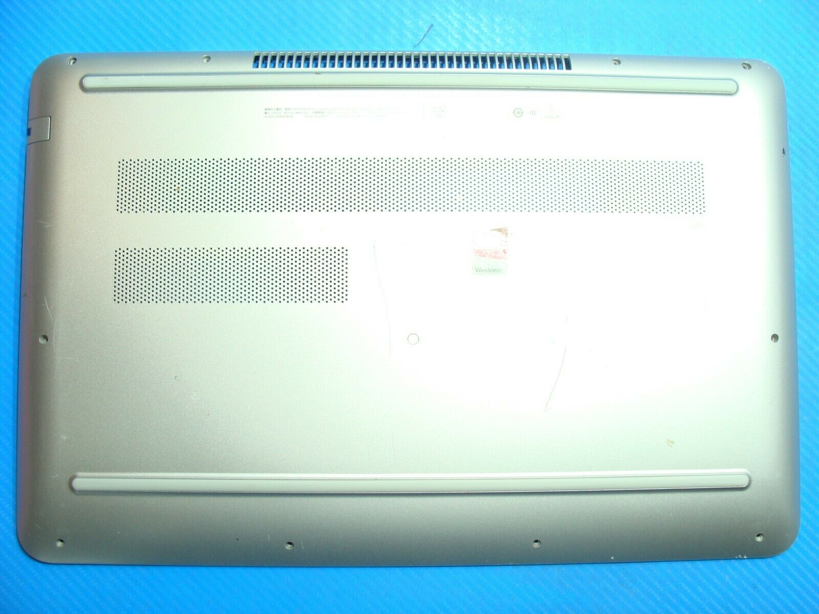 HP Pavilion 15-bc015tx 15.6