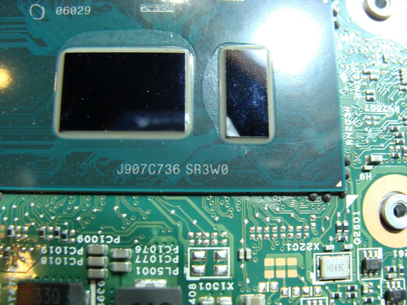 Dell Latitude 3390 2-in-1 13.3