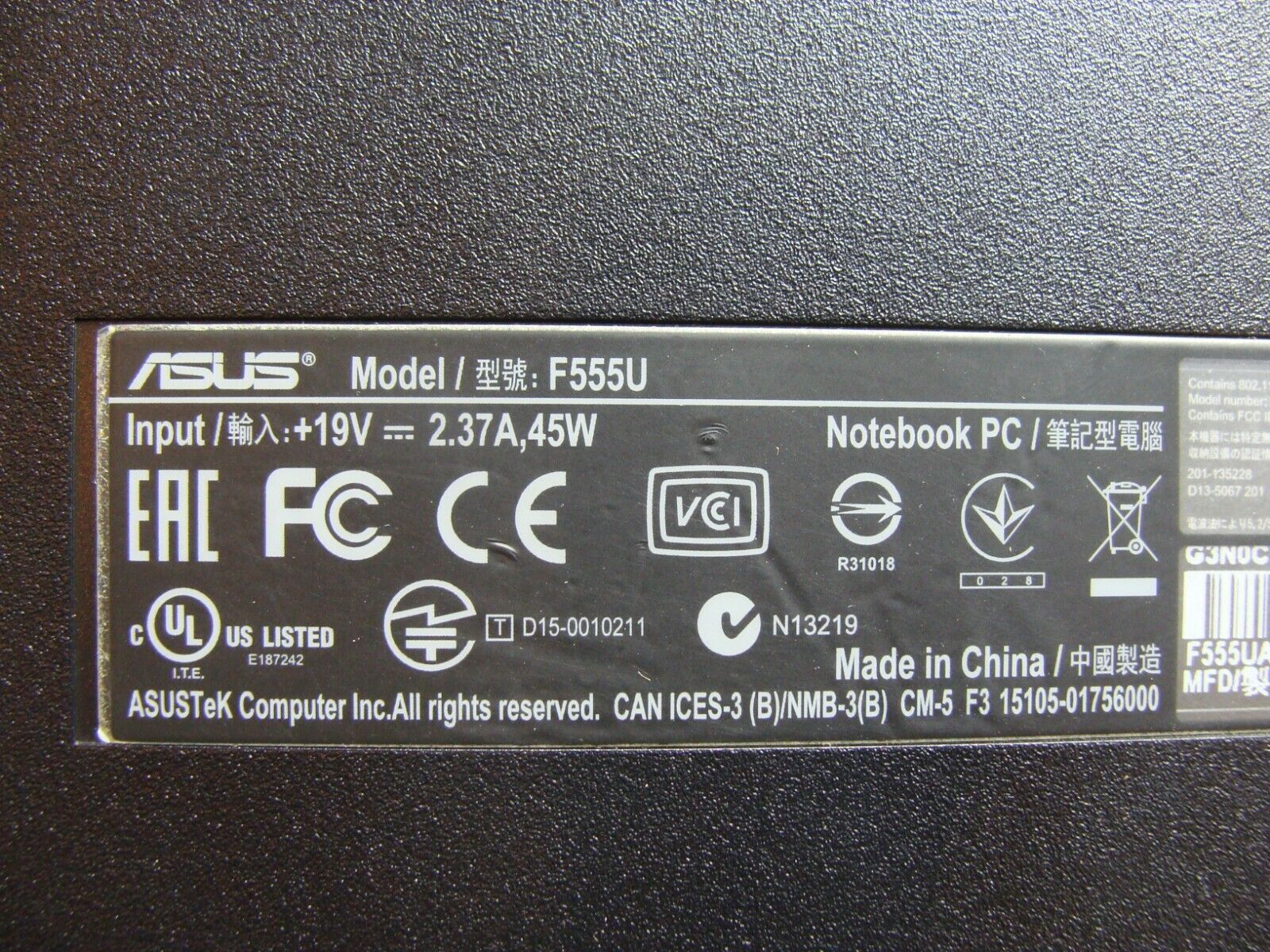 Asus F555UA-EH71 15.6