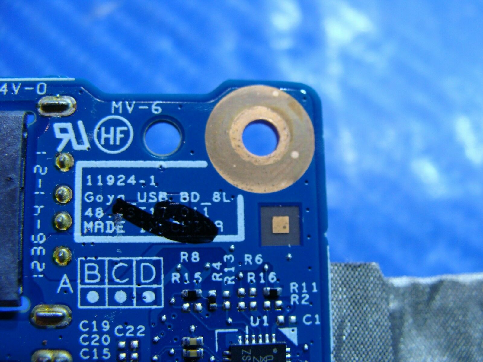 HP Envy dv6-7220us 15.6