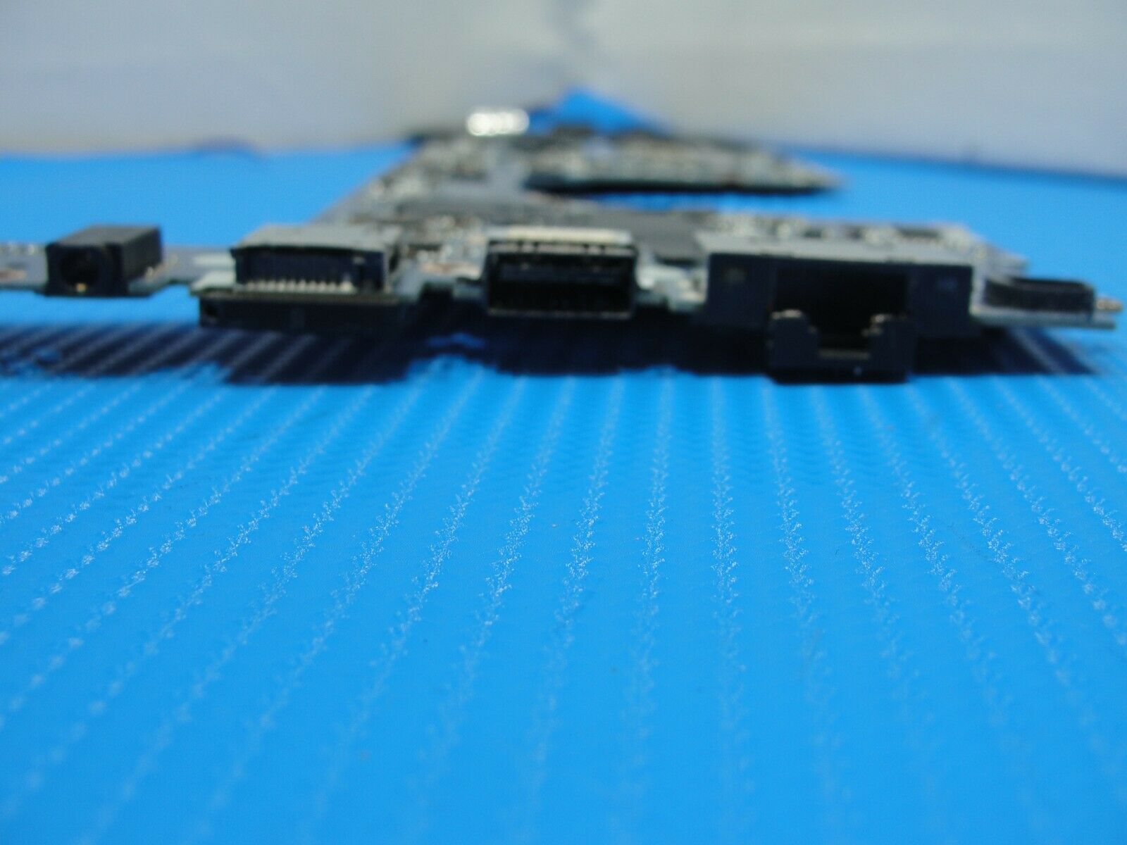 Dell Latitude 7390 13.3