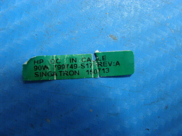 HP Pavilion 15-ab267nr 15.6