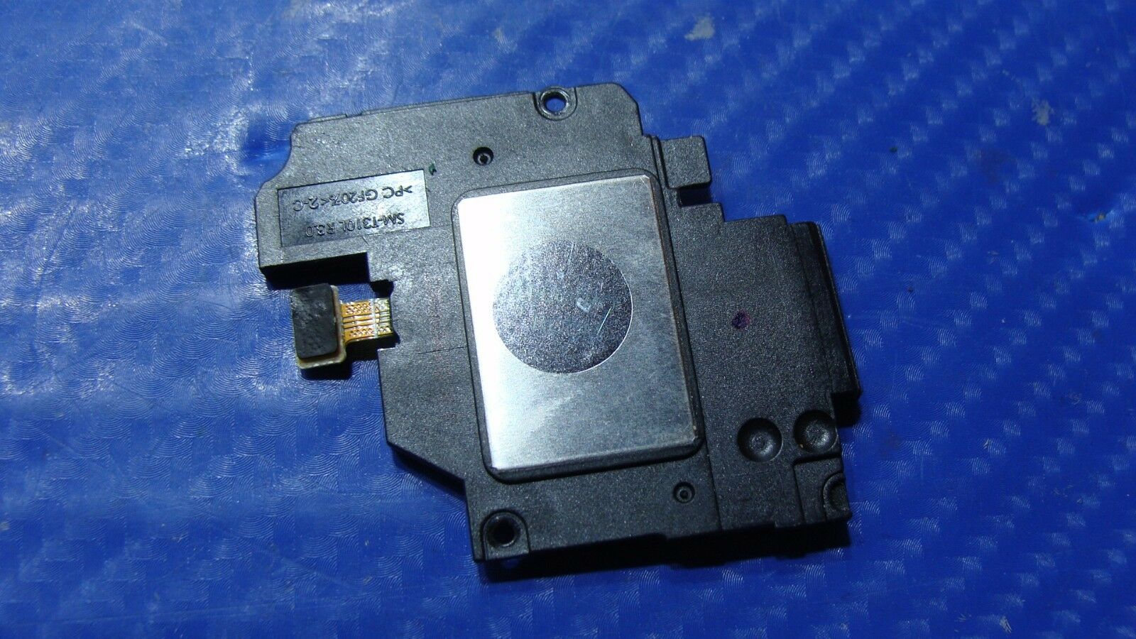 Samsung Galaxy Tab 3 SM-T310 8