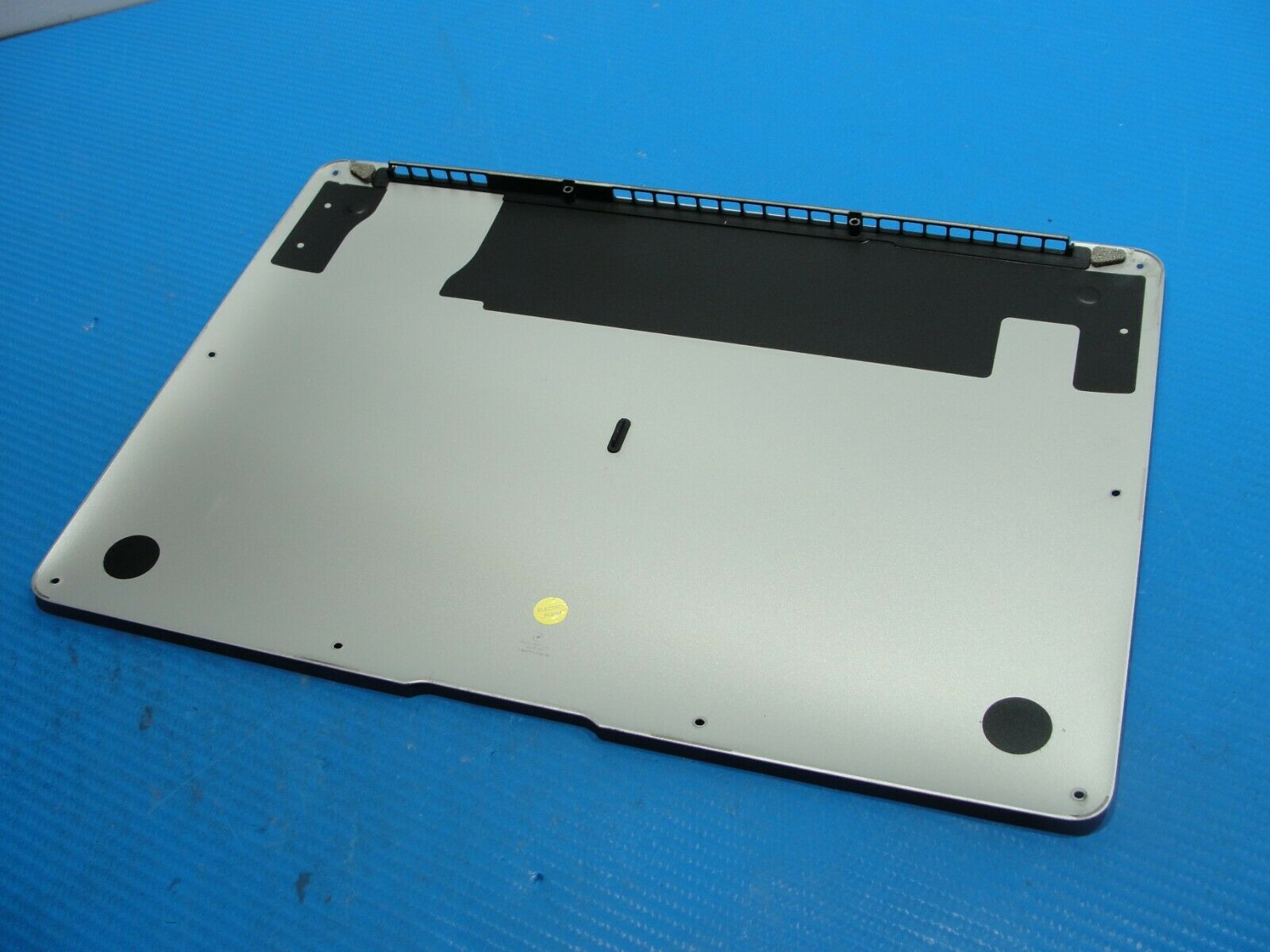 MacBook Air A1466 Mid-2013 MD760LL/B Silver Bottom Case 923-0443 604-7803-A - Laptop Parts - Buy Authentic Computer Parts - Top Seller Ebay