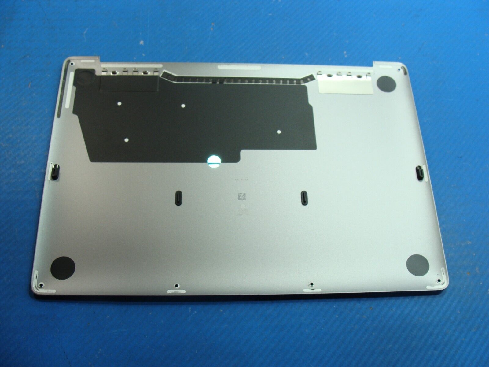 MacBook Pro A2338 13