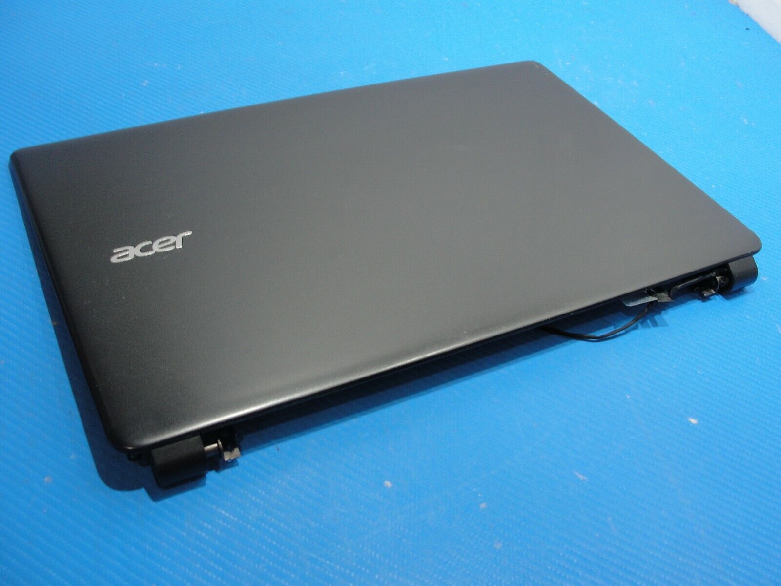 Acer Aspire E1-522-5423 15.6
