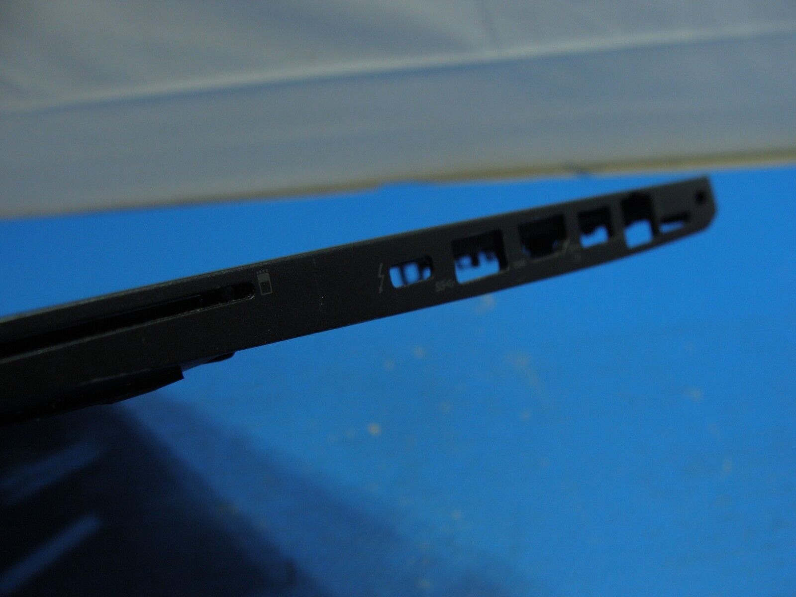 Lenovo ThinkPad T470s 14 Genuine Laptop Palmrest w/Touchpad Black AM134000100